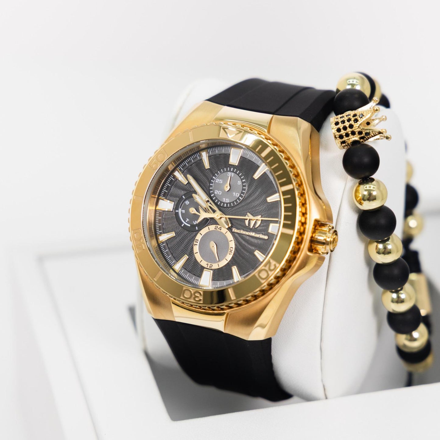 TechnoMarine Cruise California Men's Watch - 45mm, Black, White, Oro + 5% De Descuento = $139.99