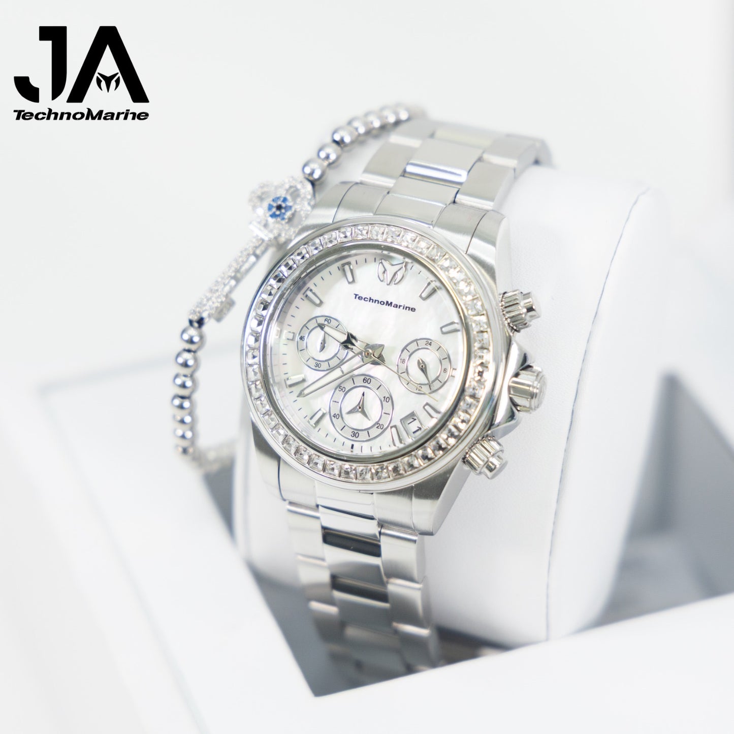 Technomarine Mujer Manta Ray Chronograph Quartz White Dial 38 mm