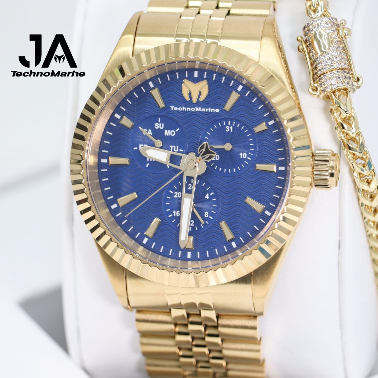 TECHNOMARINE Sea Dream Quartz Dial Watch 42 mm Oro Fondo Azul