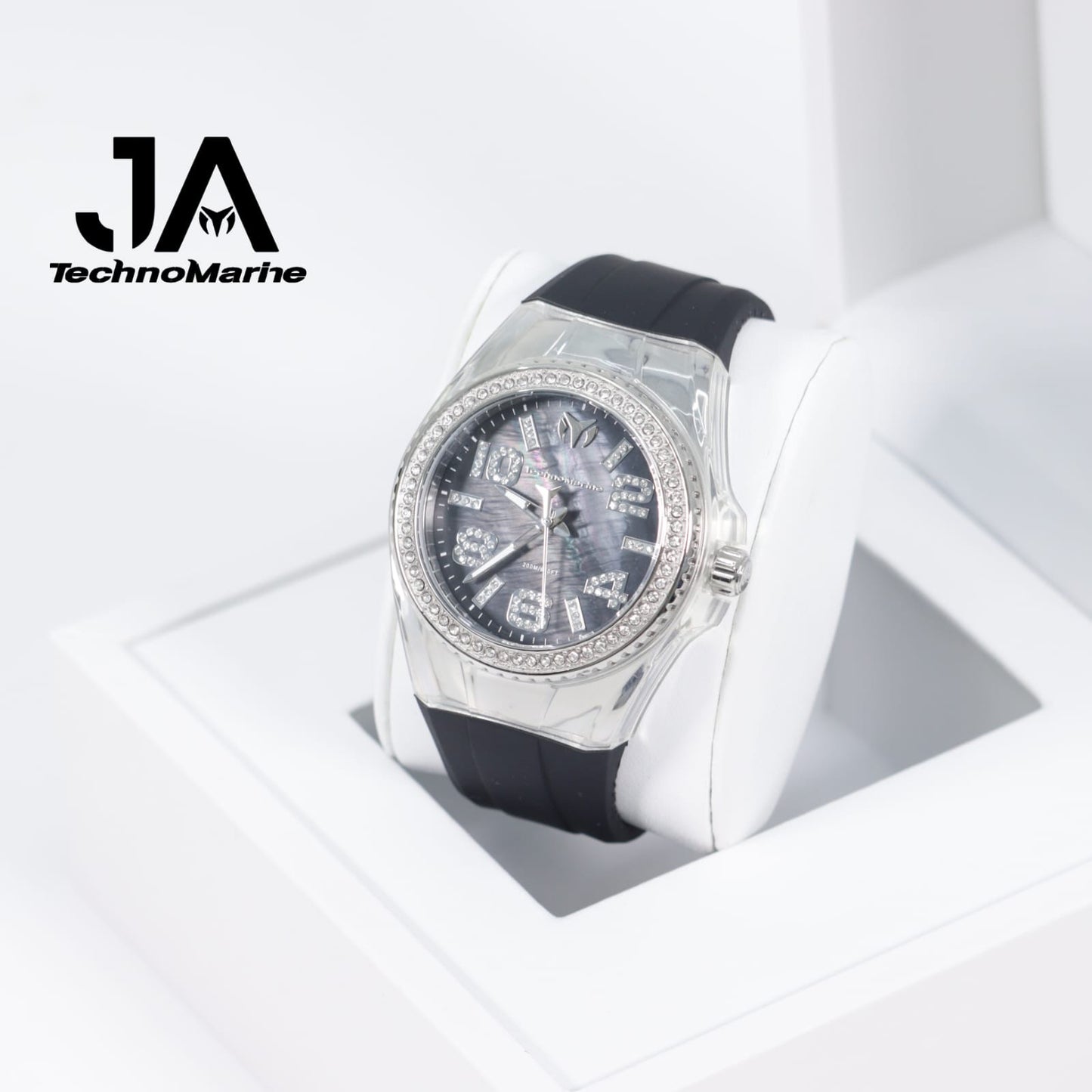 Technomarine Cruise Monogram 45mm Stainless steel Una Pulsera Gratis