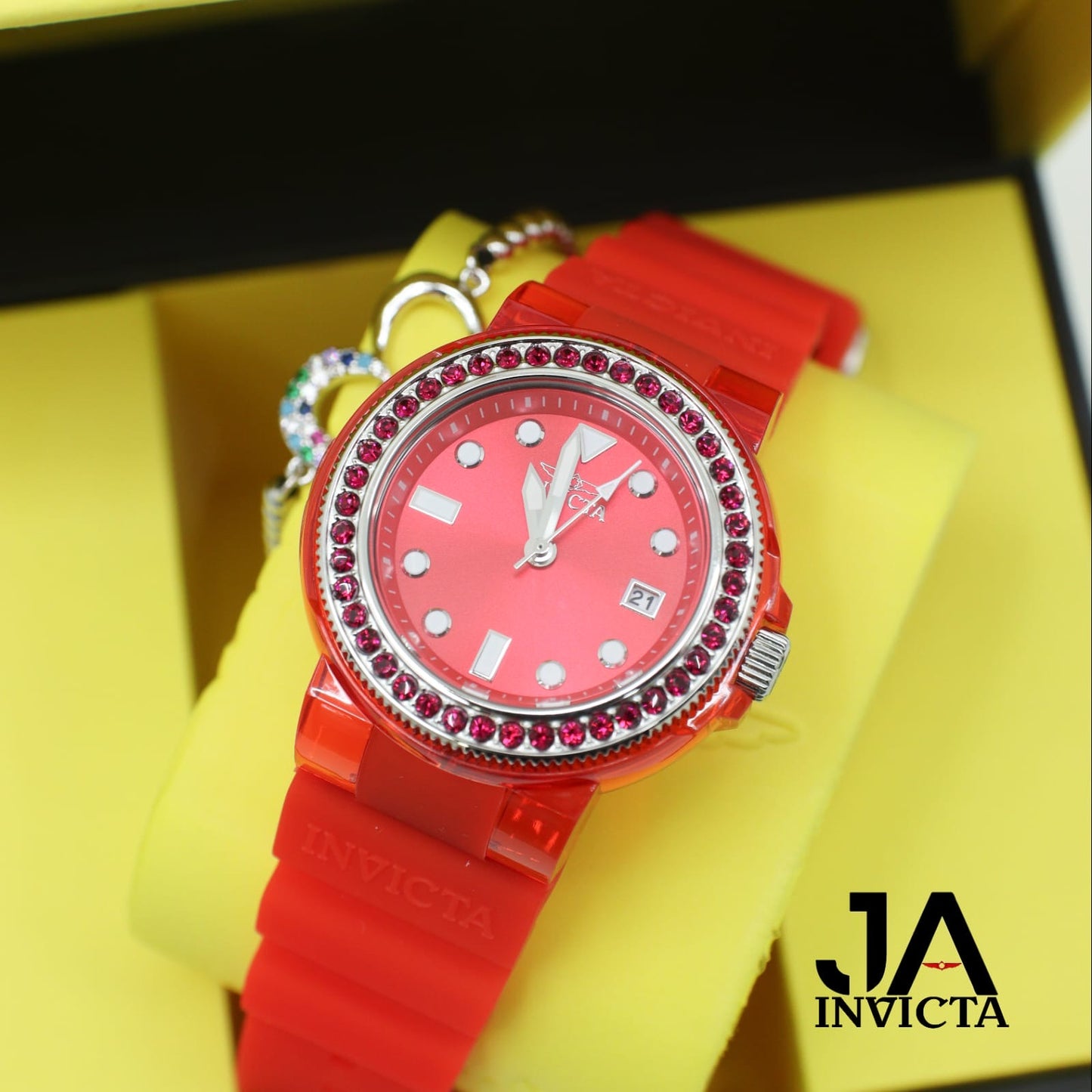 Inivcta Pro Diver Anatomic Women Watch 40mm Red