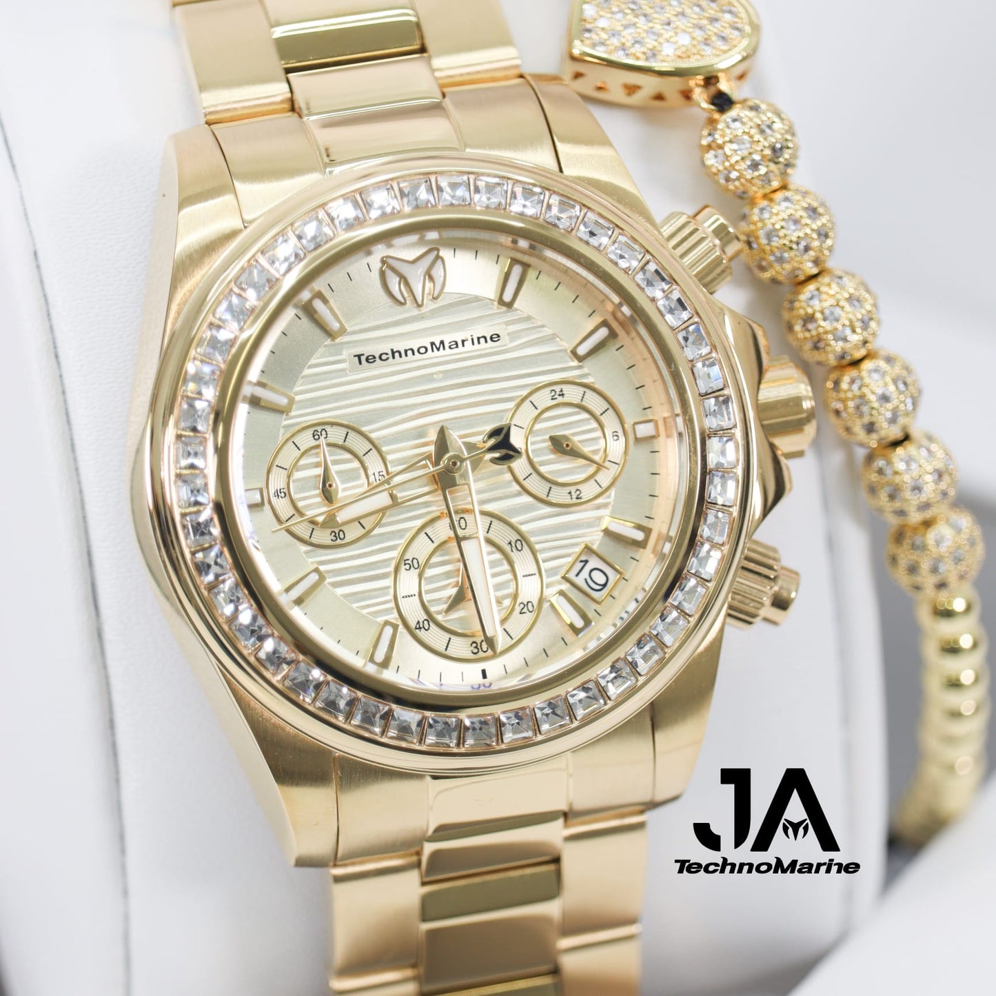 Technomarine Mujer Manta Ray Chronograph Quartz White Dial 38 mm