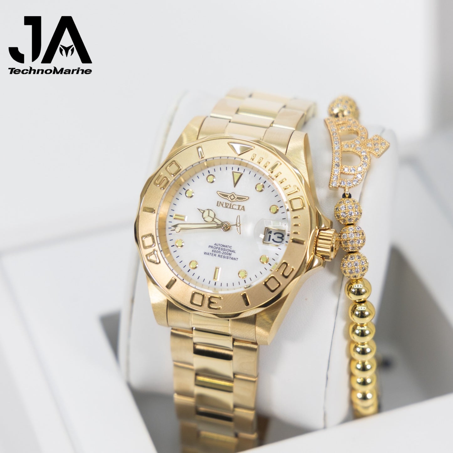Invicta Pro Diver Automatic Watch w/ Mother of Pearl Dial - 40mm