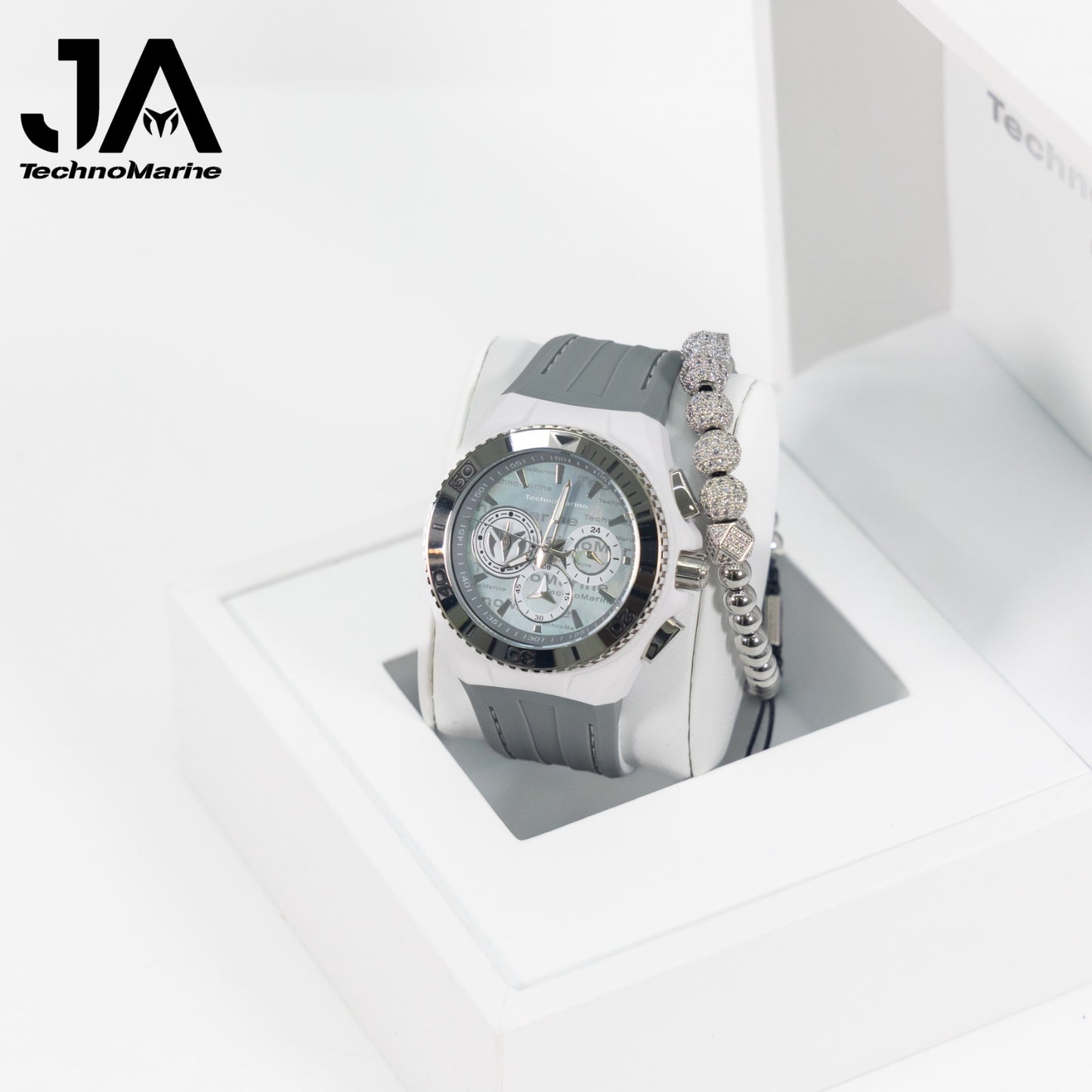 Technomarine Hombre Cruise California Men's Watch w/ Metal, & Oyster Dial