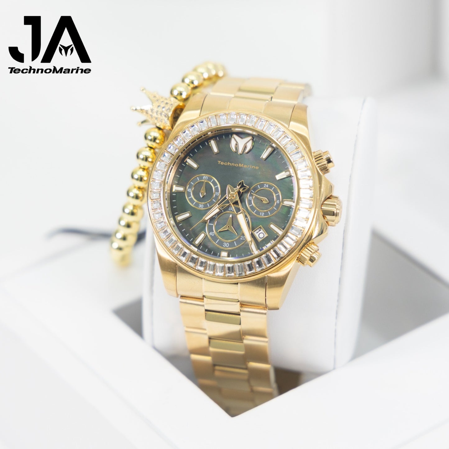 Technomarine Men Manta Ray Chronograph Quartz White Dial 42 mm