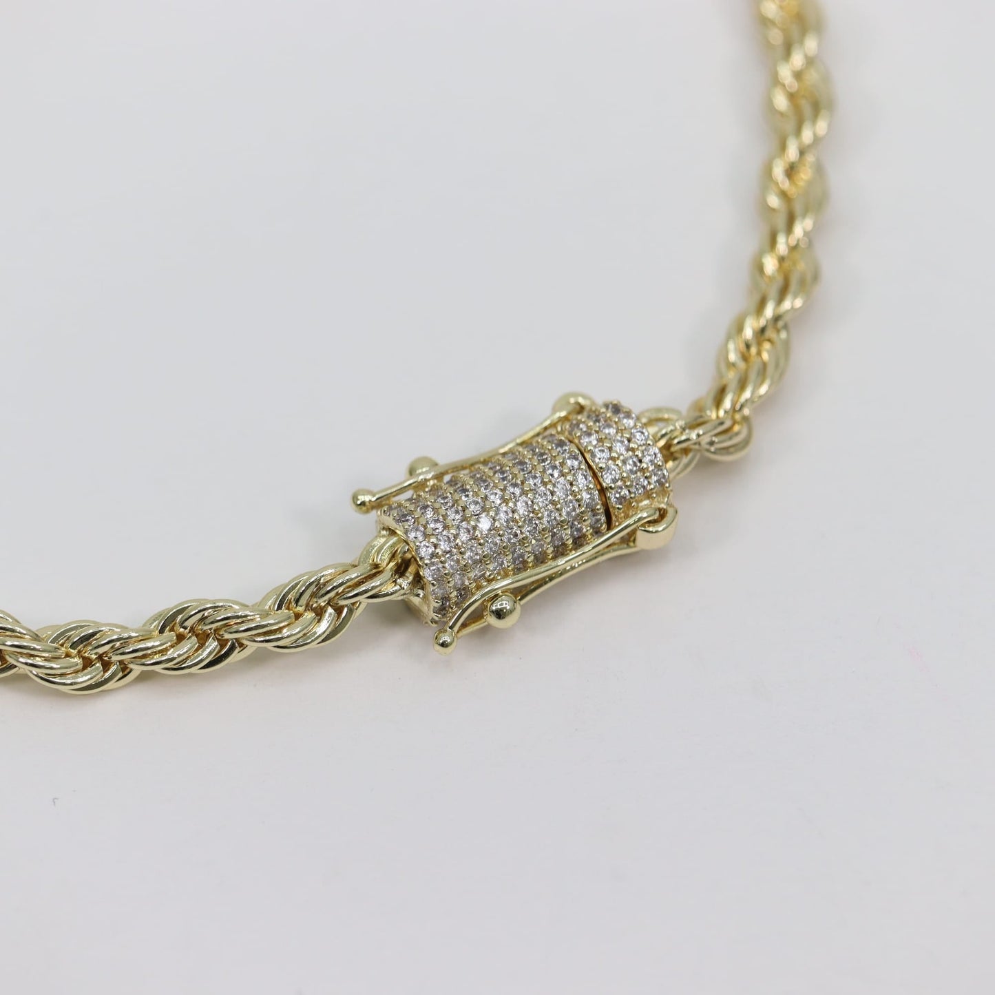 Pulsera soga stainless steel baño 14k 4mm 8.5