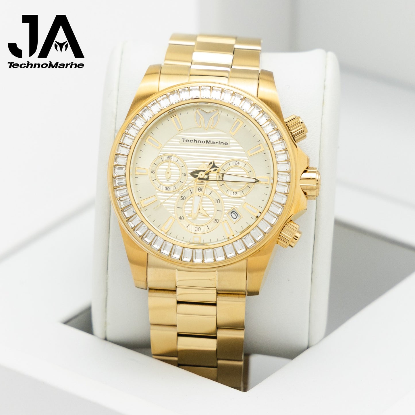 Technomarine Men Manta Ray Chronograph Quartz White Dial 42 mm
