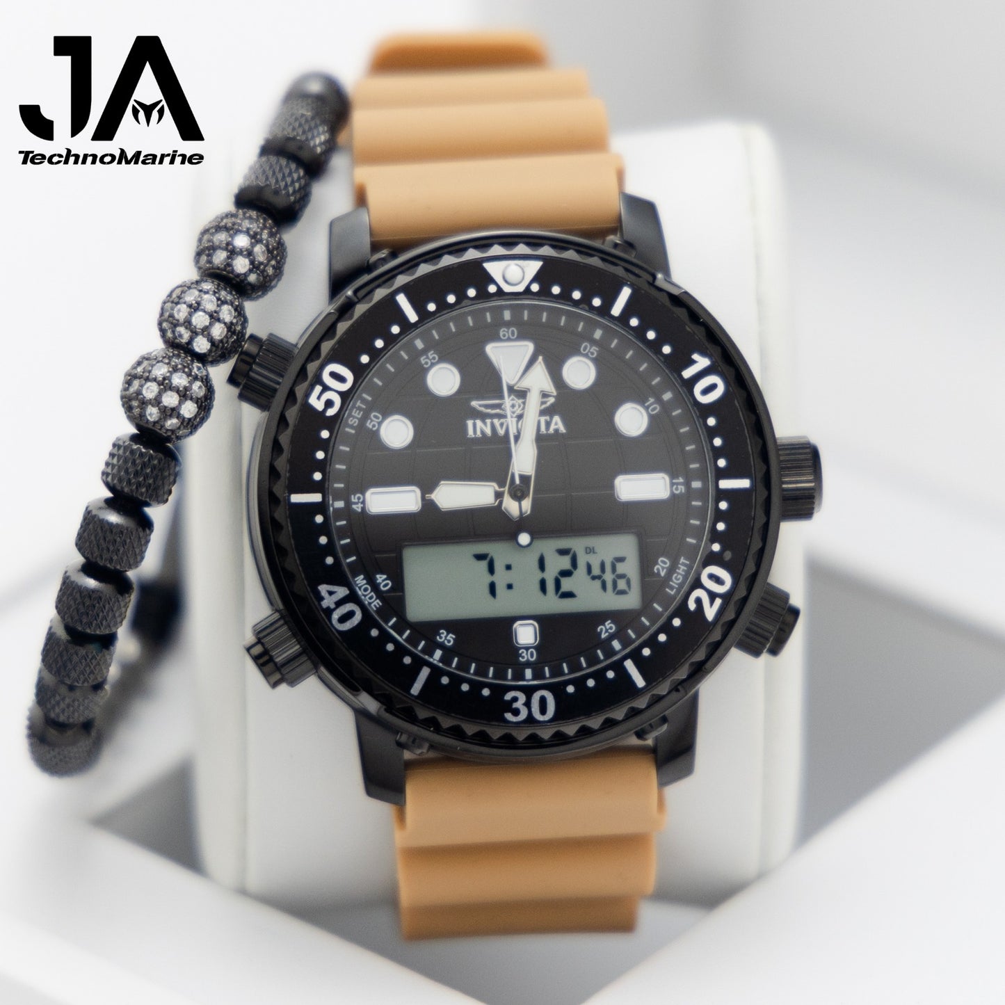 Invicta Pro Diver DigiQuartz Men's Watch - 46.5mm, Tan Una Pulsera Gratis