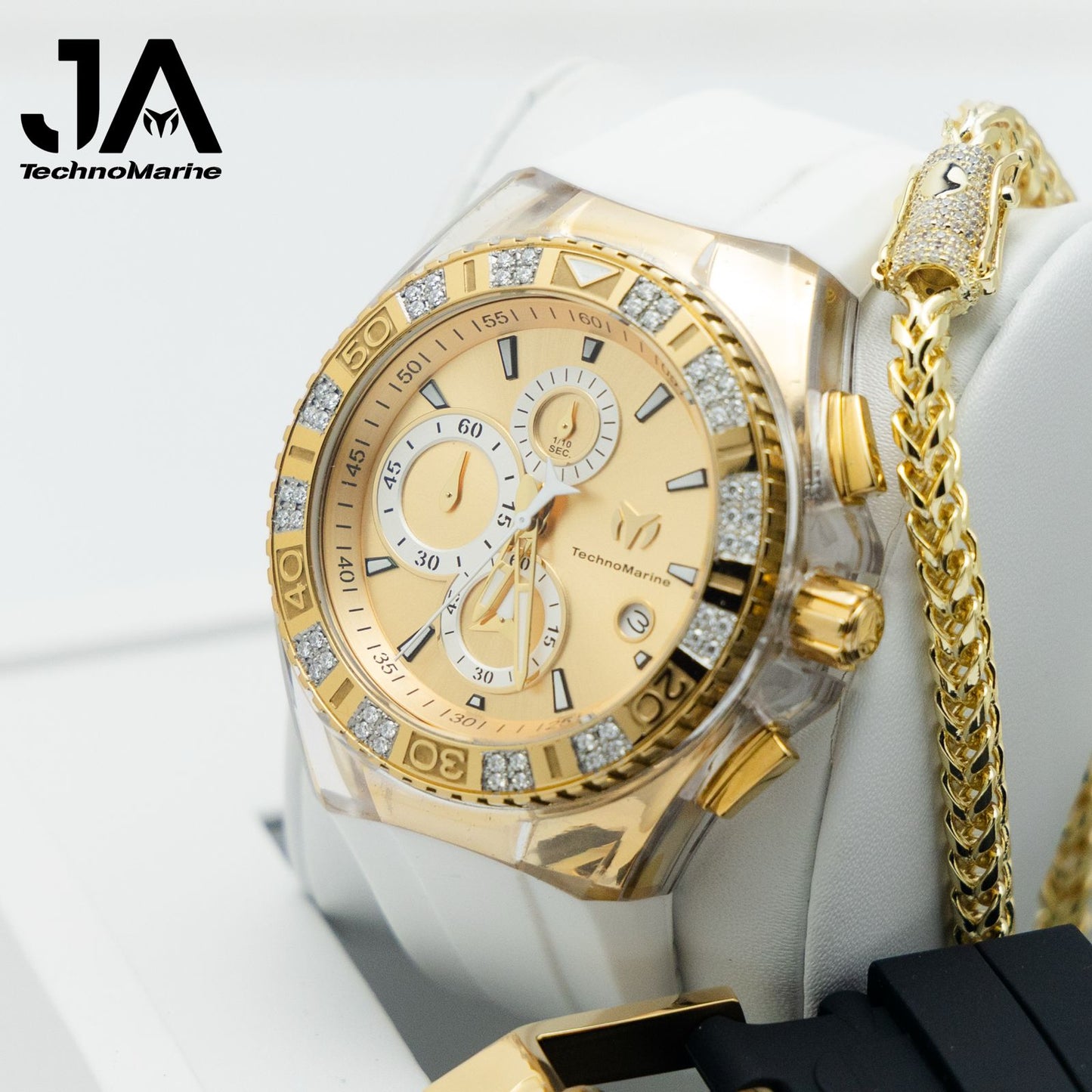 Technomarine Gold And Gold Suizo 46 MM Custom Vvs Moissanite Cruise, Dos Correas MODELO 52