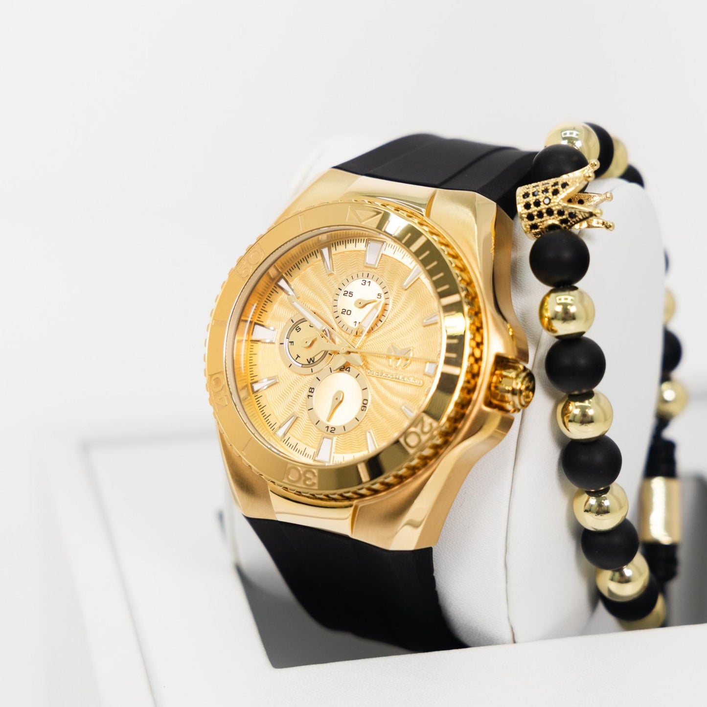 TechnoMarine Cruise California Men's Watch - 45mm, Black, White, Oro + 5% De Descuento = $139.99