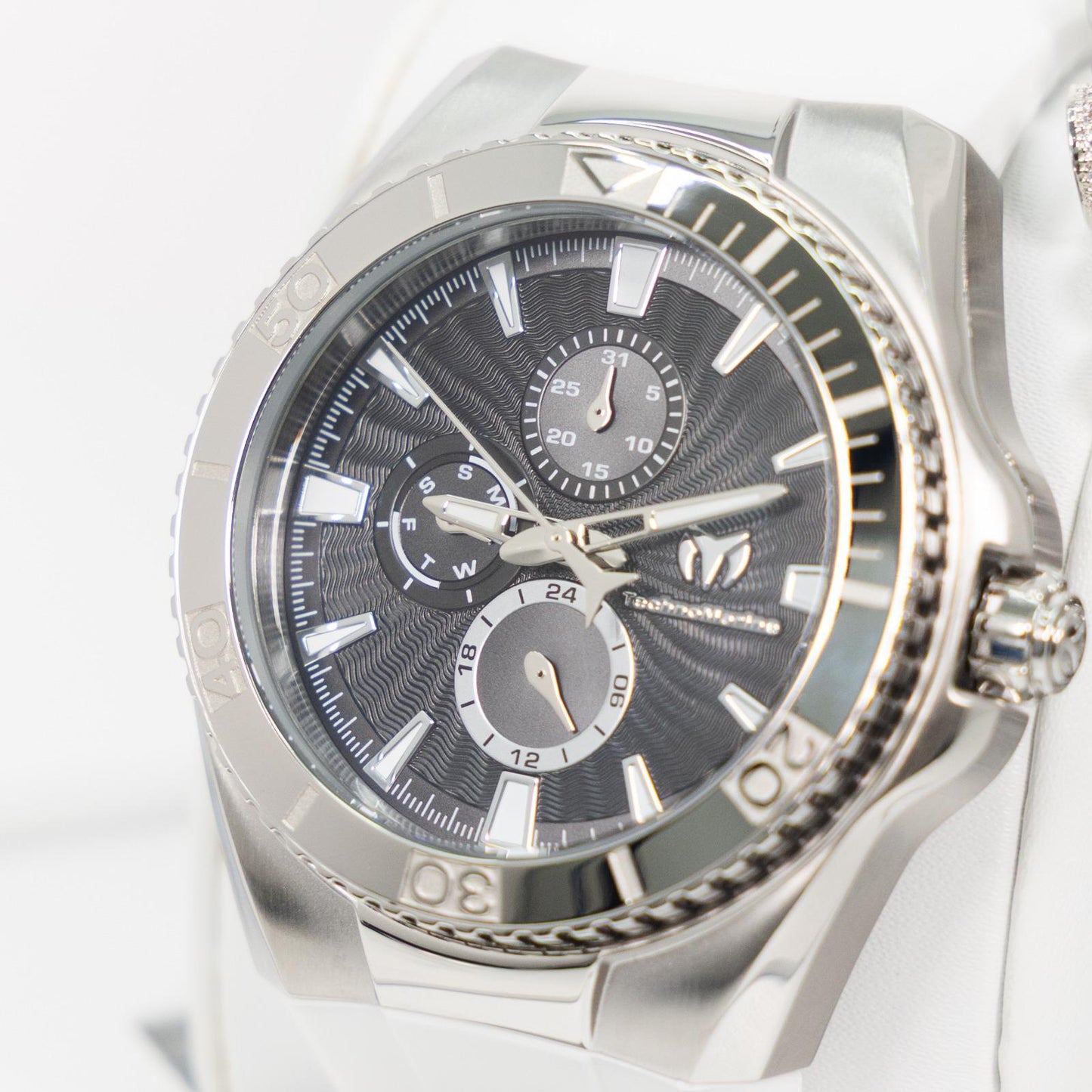 TechnoMarine Cruise California Men's Watch - 45mm, Black, White, Silver + 5% De Descuento = $159.99