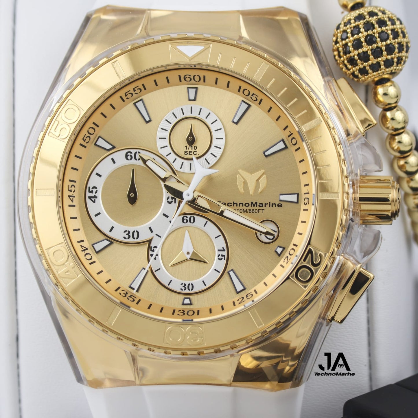 TECHNOMARINE (Men) Gold and Gold 46mm