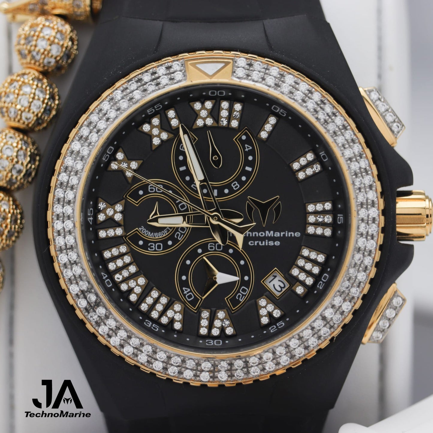 Technomarine Custom Cruise Star gold with black dial, Dos Correas Una hebilla custom