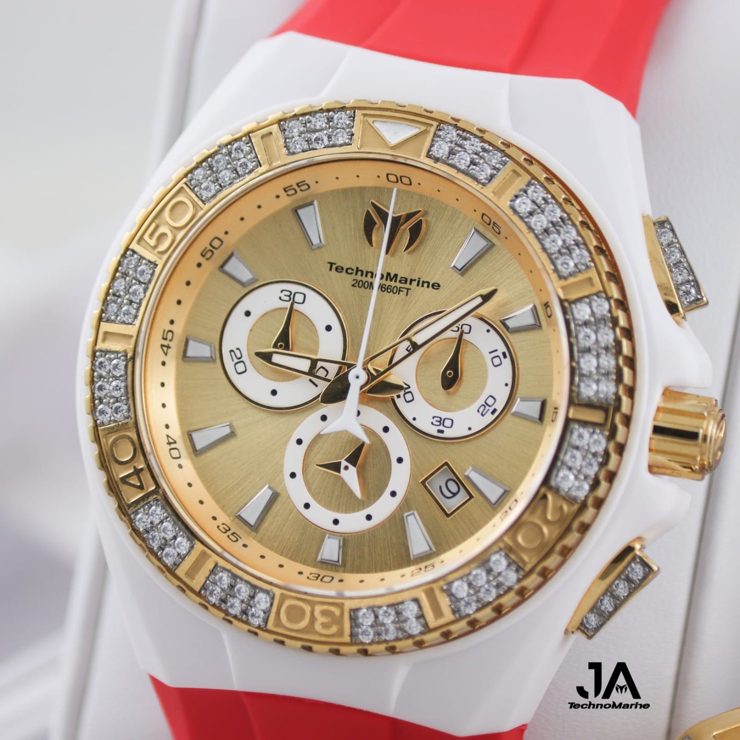 Technomarine Custom Cruise Star Gold & Gold 46mm Swiss Movt Sapphire Crystal Modelo 127 Gold