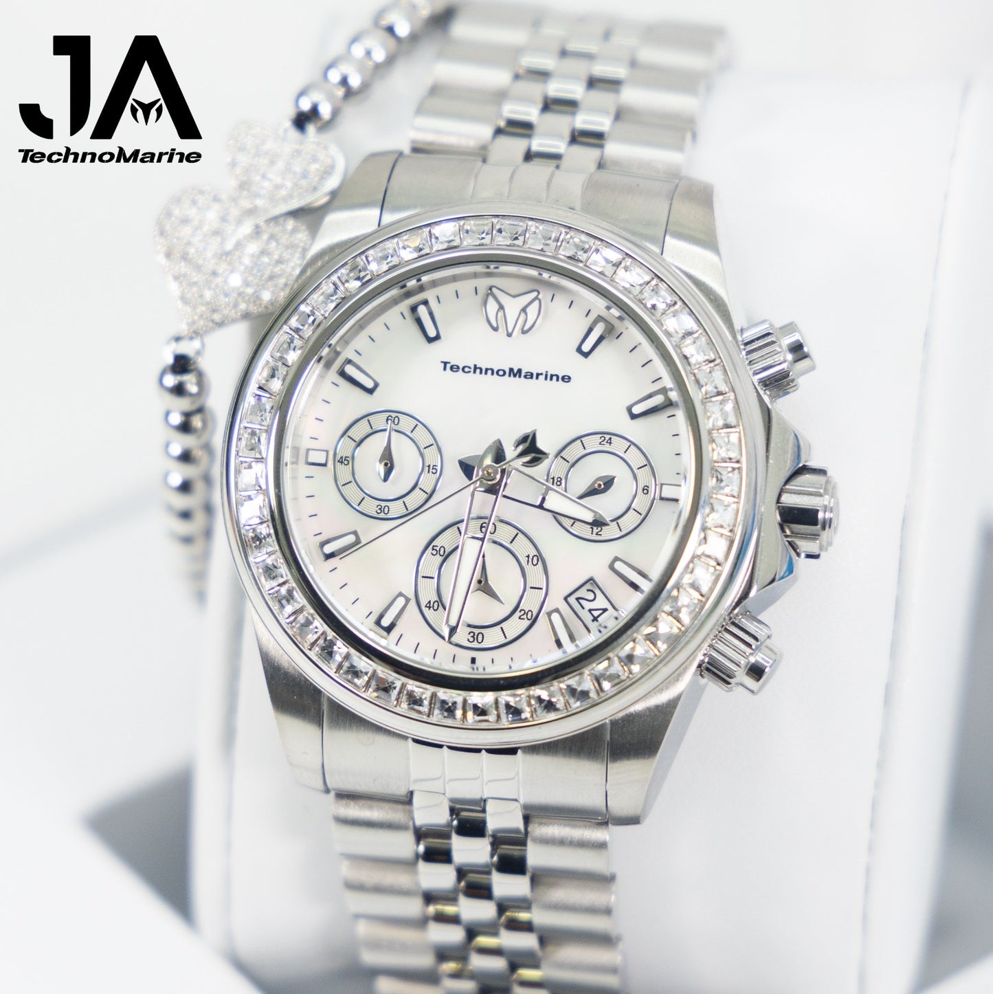 Technomarine Mujer Manta Ray Chronograph Quartz White Dial 38 mm