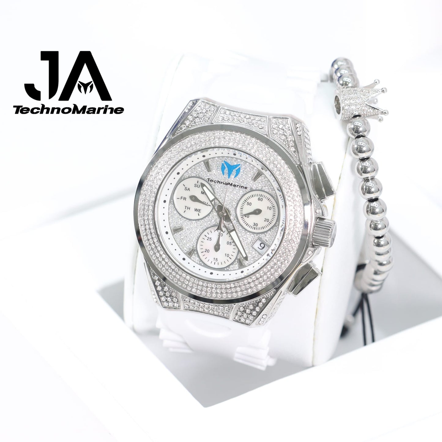 TECHNOMARINE (Pave) Cruise Collection Swiss Machine Silver Color One Free Bracelet