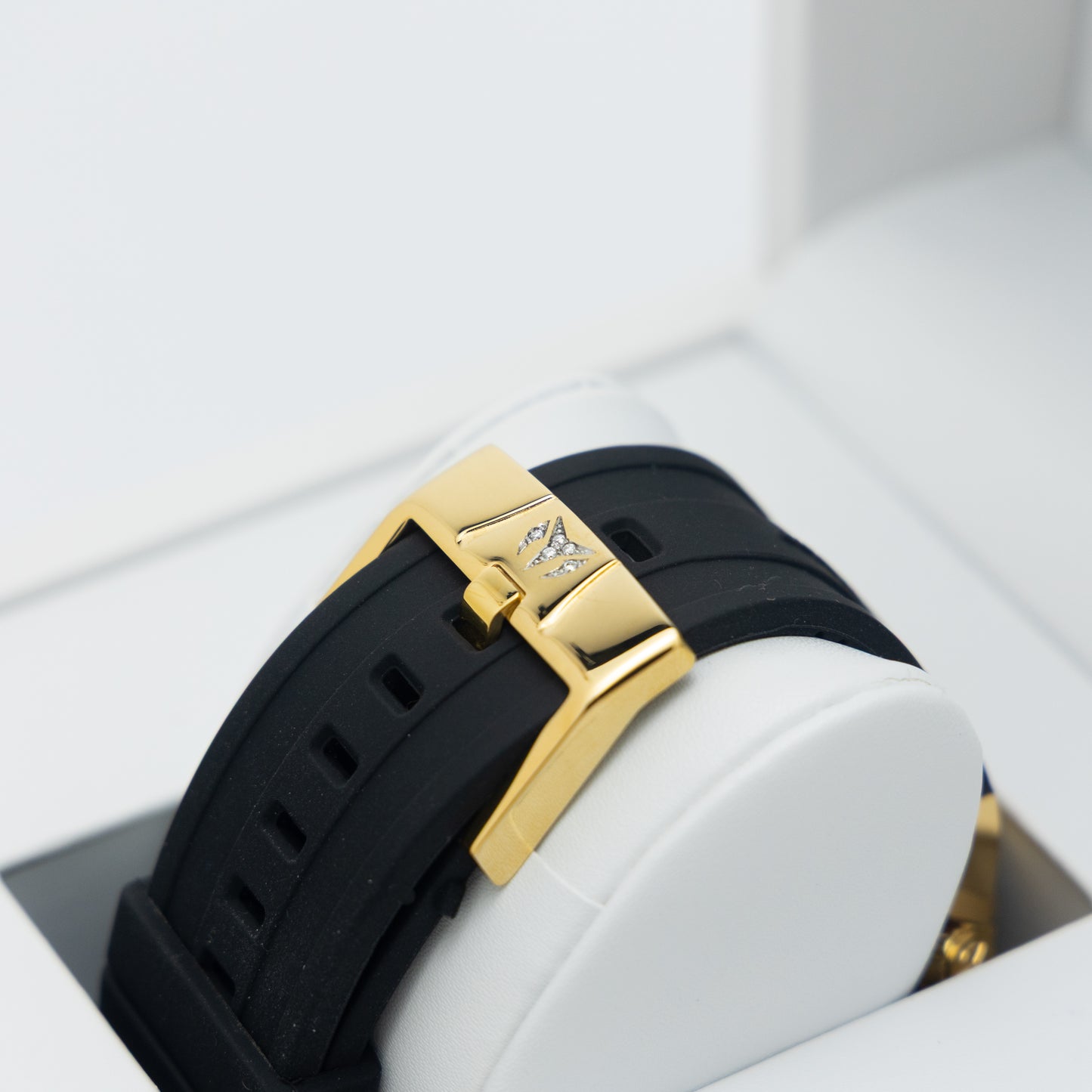 TechnoMarine Manta Custom Quartz Gold Dial Men's Watch Una Pulsera Gratis