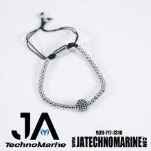 Cargar imagen en el visor de la galería, Pulsera De Mujer Ajustable Silver Stainless Steel
