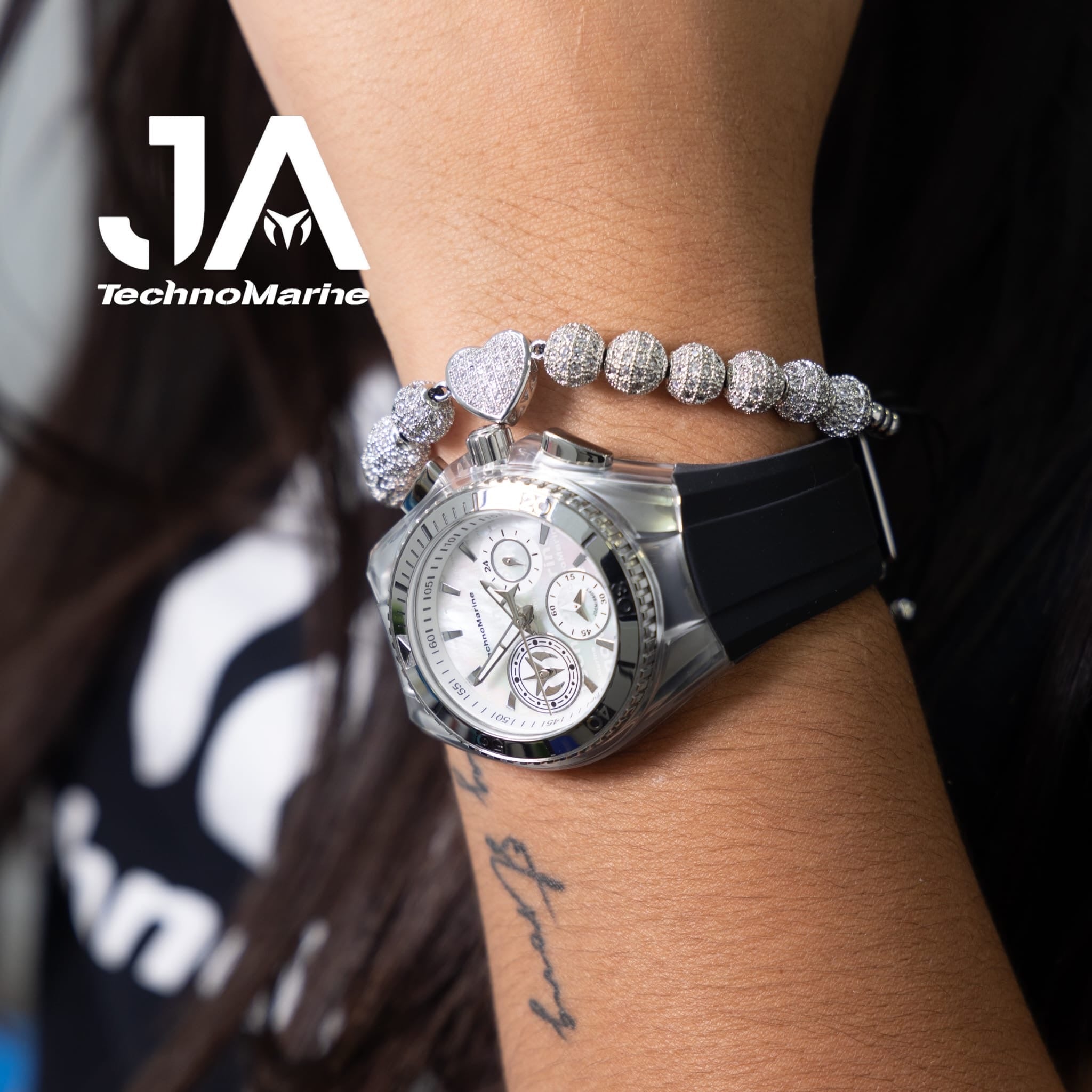 Technomarine Women s Cruise Quartz Watch Silver 40mm J A Technomarine y Accesorios