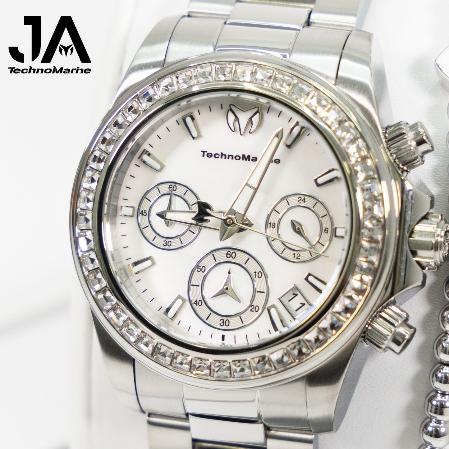Technomarine Mujer Manta Ray Chronograph Quartz White Dial 38 mm