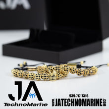 Cargar imagen en el visor de la galería, Set De Pulseras Oro De Dos Ajustable
