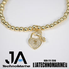 Cargar imagen en el visor de la galería, Pulsera De Corazon Candado Mujer Dorada Ajustable Stainless Steel
