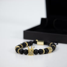 Cargar imagen en el visor de la galería, Pulsera de Hombre Negra y Oro
