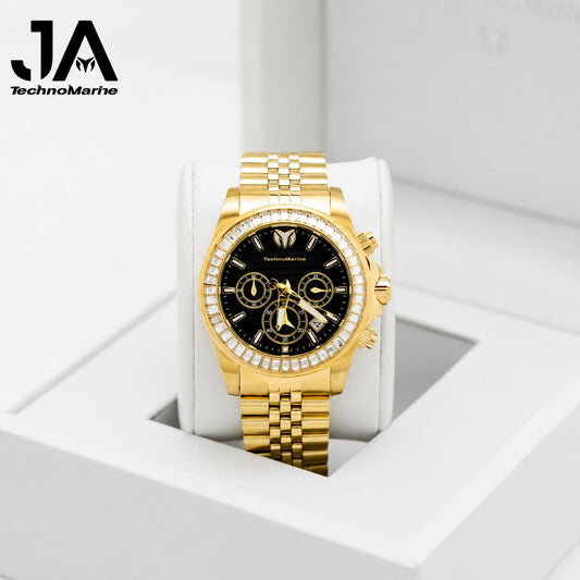 Technomarine Men Manta Ray Chronograph Quartz White Dial 42 mm Black