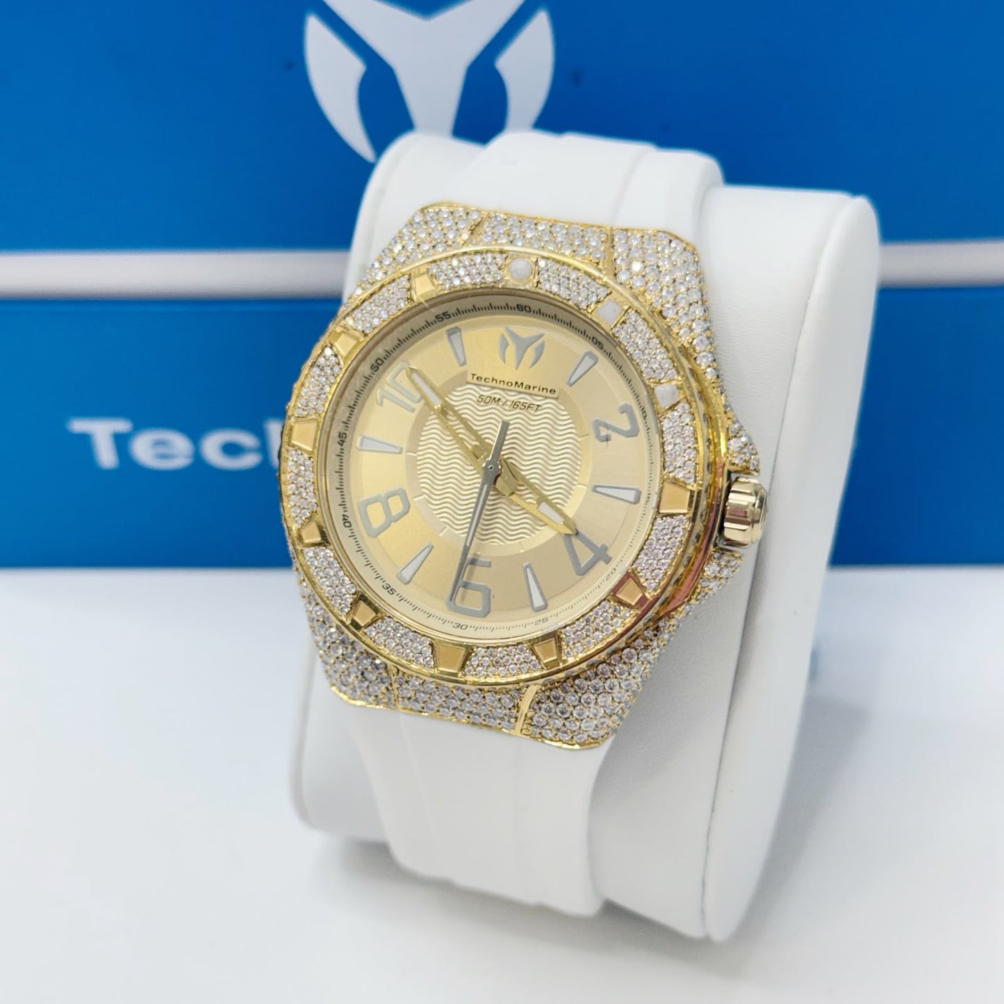 TechnoMarine Lusso Mare Men's Watch - 44mm Vvs Moissanite Pulsera Incluida
