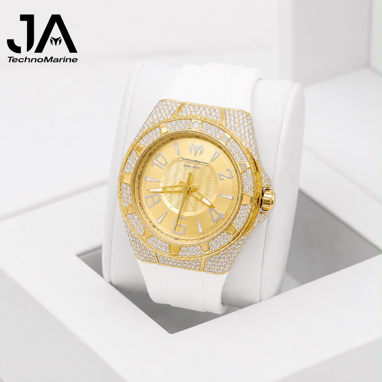 TechnoMarine Lusso Mare Men's Watch - 44mm Vvs Moissanite Pulsera Incluida