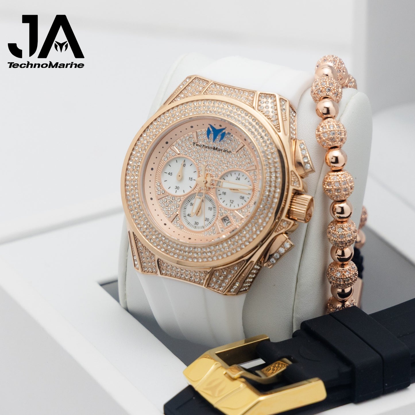 Technomarine Pave Cruise Maquina Suiza- Color Oro Rosado ,Dos Incluye botones custom y Una hebilla custom Correa Blanca y Negra