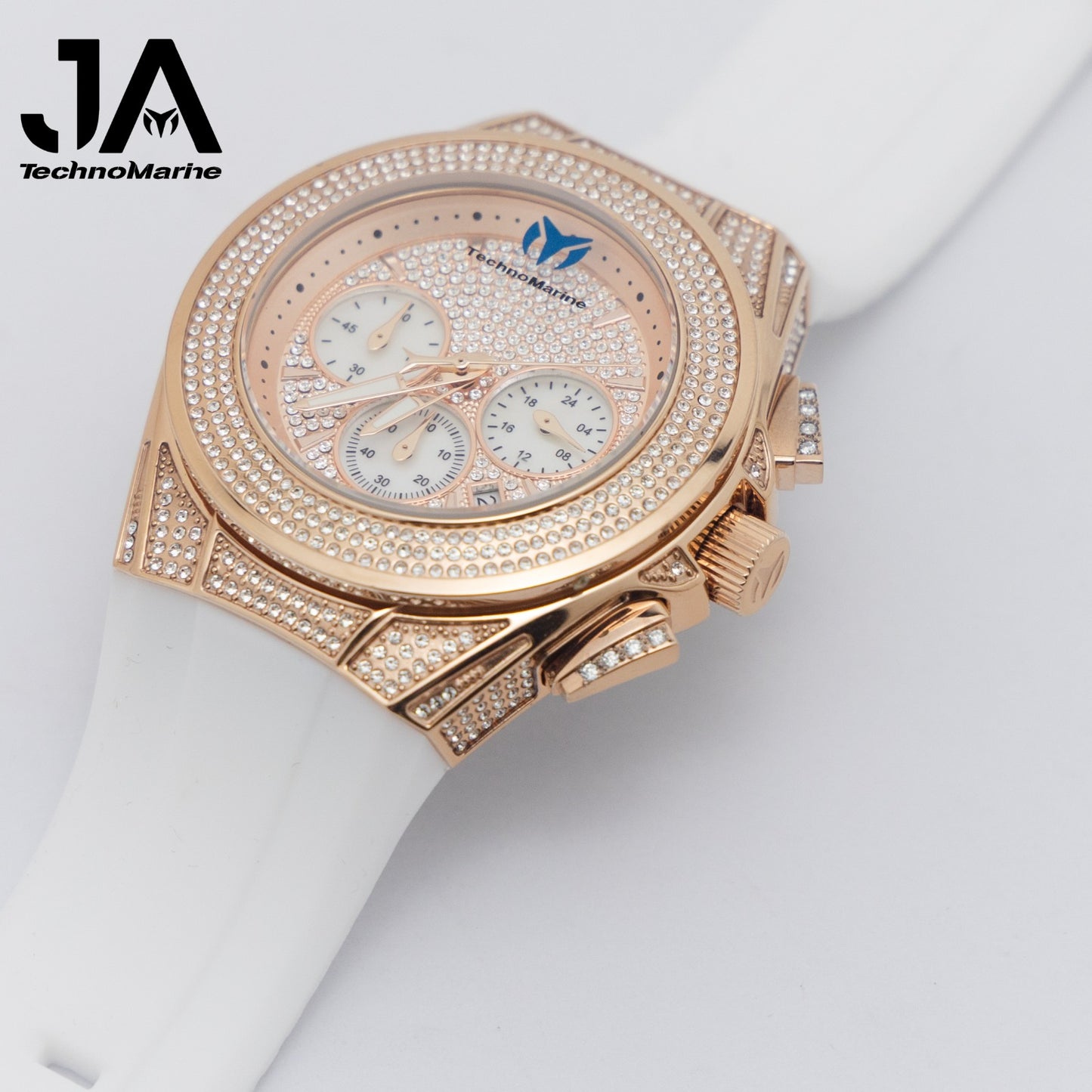 Technomarine Pave Cruise Maquina Suiza- Color Oro Rosado ,Dos Incluye botones custom y Una hebilla custom Correa Blanca y Negra