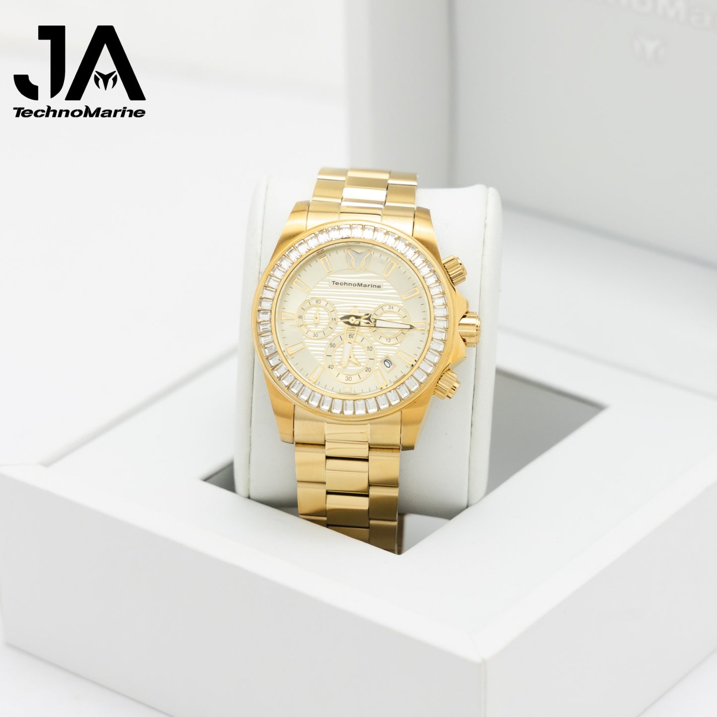 Technomarine Men Manta Ray Chronograph Quartz White Dial 42 mm