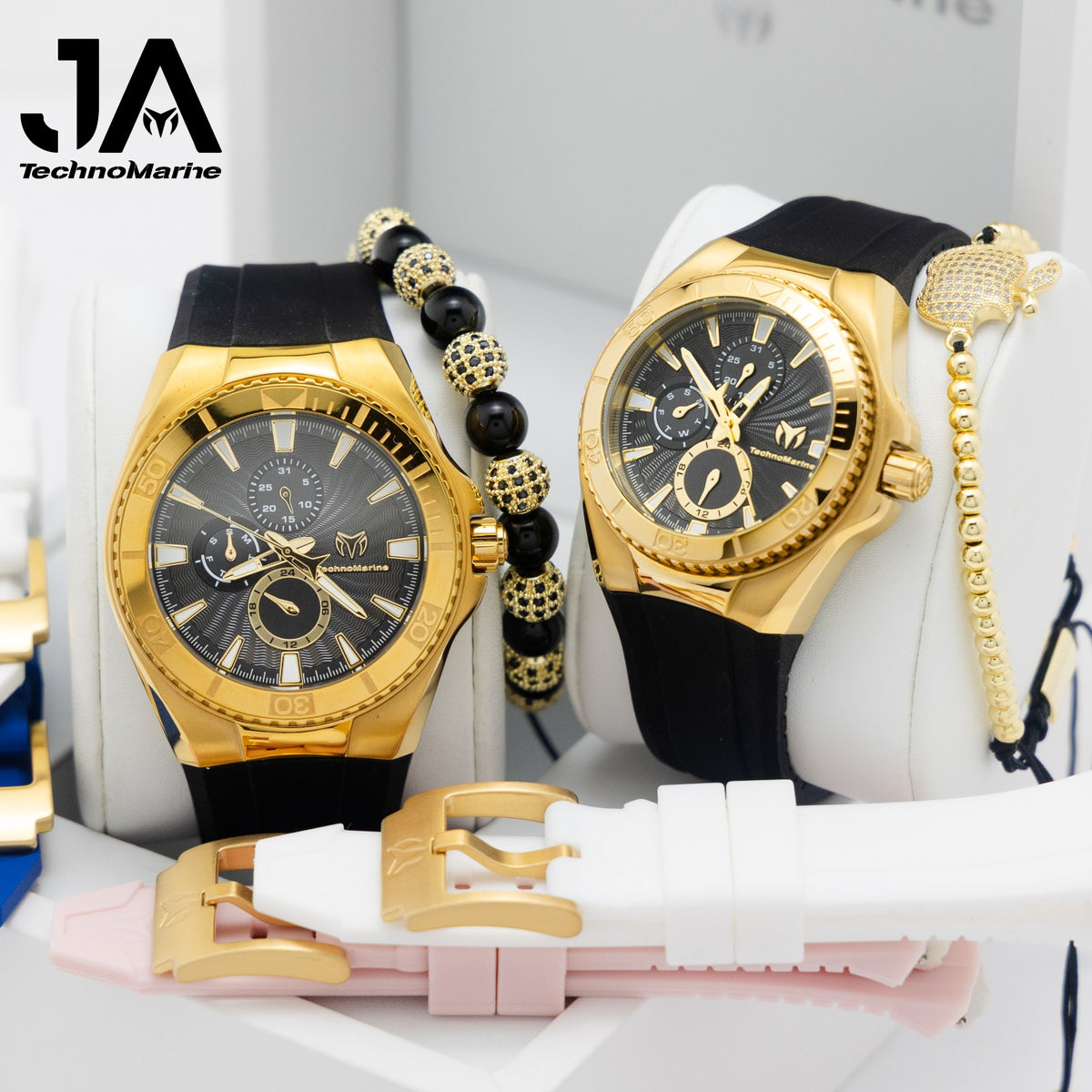 Set TechnoMarine Cruise California Men's Watch - 45mm Incluye 3 Correas, Negra, Blanca y Azul & Technomarine 40mm Cruise Chronograph Quartz Gold Dial Unisex Watch Dos Pulsera Gratis Negra, Blanca y Rosa 5% De Descuento Adicional $299.99 % Aplicado