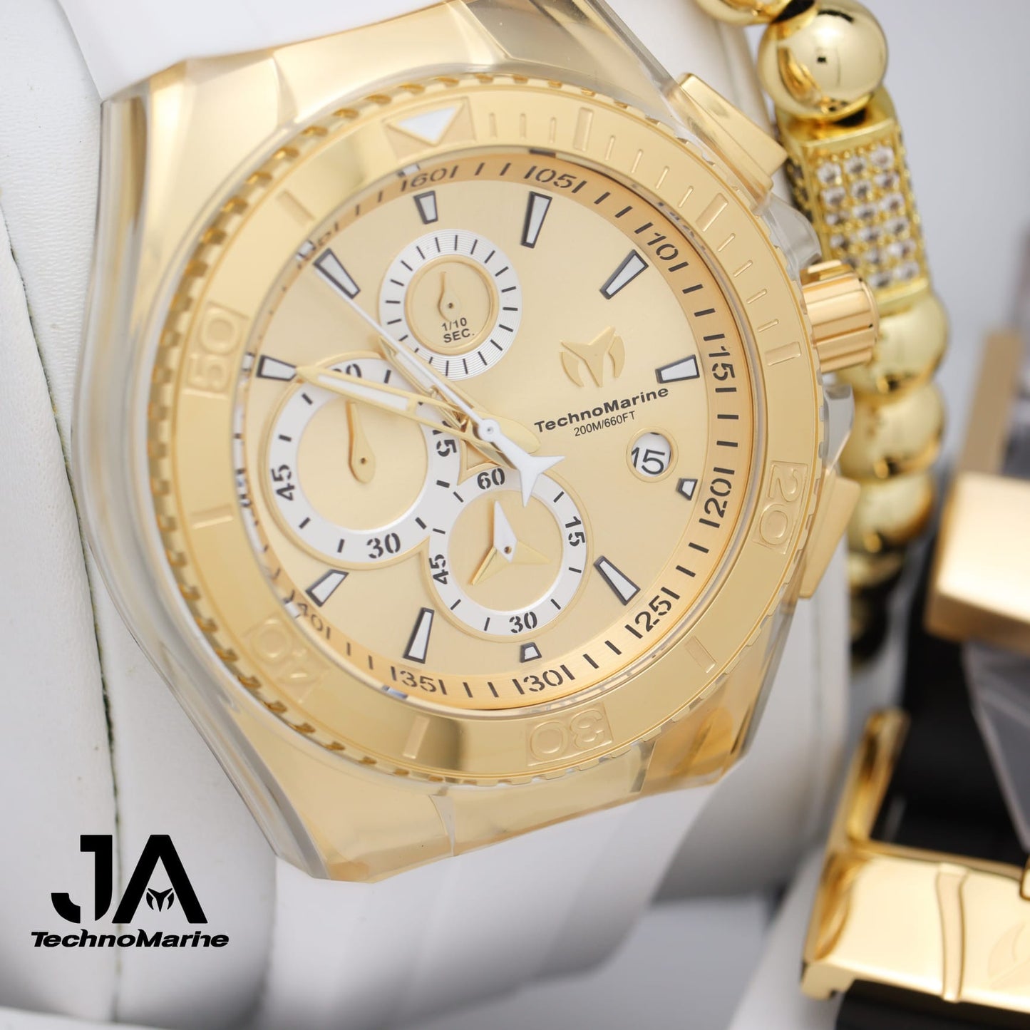 Technomarine Men's 46 mm  Cruise Star Qtz Chrono Gold And Gold  Dial Men's Watch Tres Correas