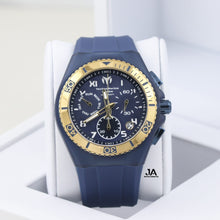 Load image into Gallery viewer, Technomarine California With Blue Dial
