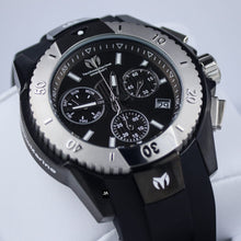Load image into Gallery viewer, Technomarine UF6 Mens 48MM Stainless Steel
