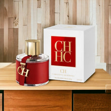 Cargar imagen en el visor de la galería, CH by Carolina Herrera
